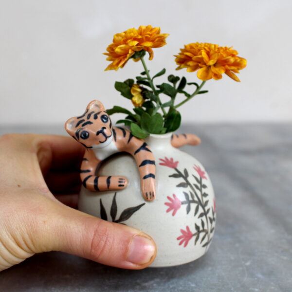 Mini vase modelé Tigre feuillage – Image 2