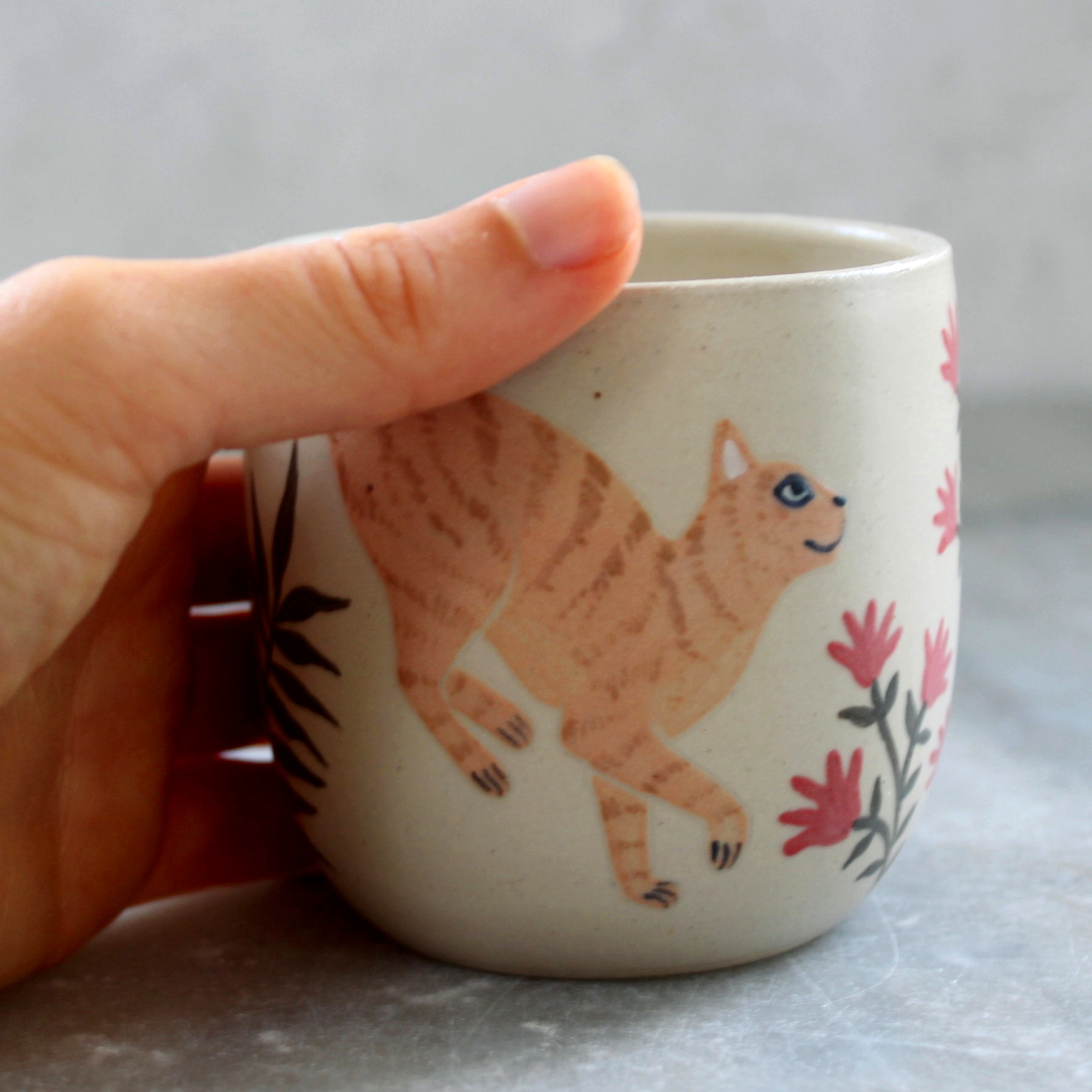 Tasse à café Chat roux illustrée à la main par Anaïs Trivier
