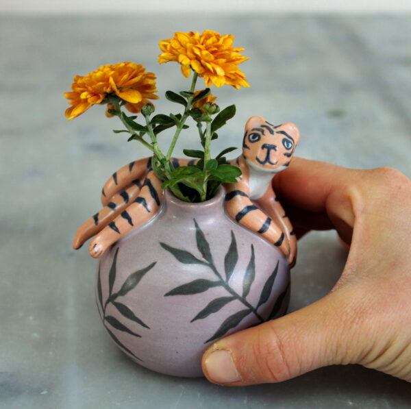 Mini vase modelé Tigre violet
